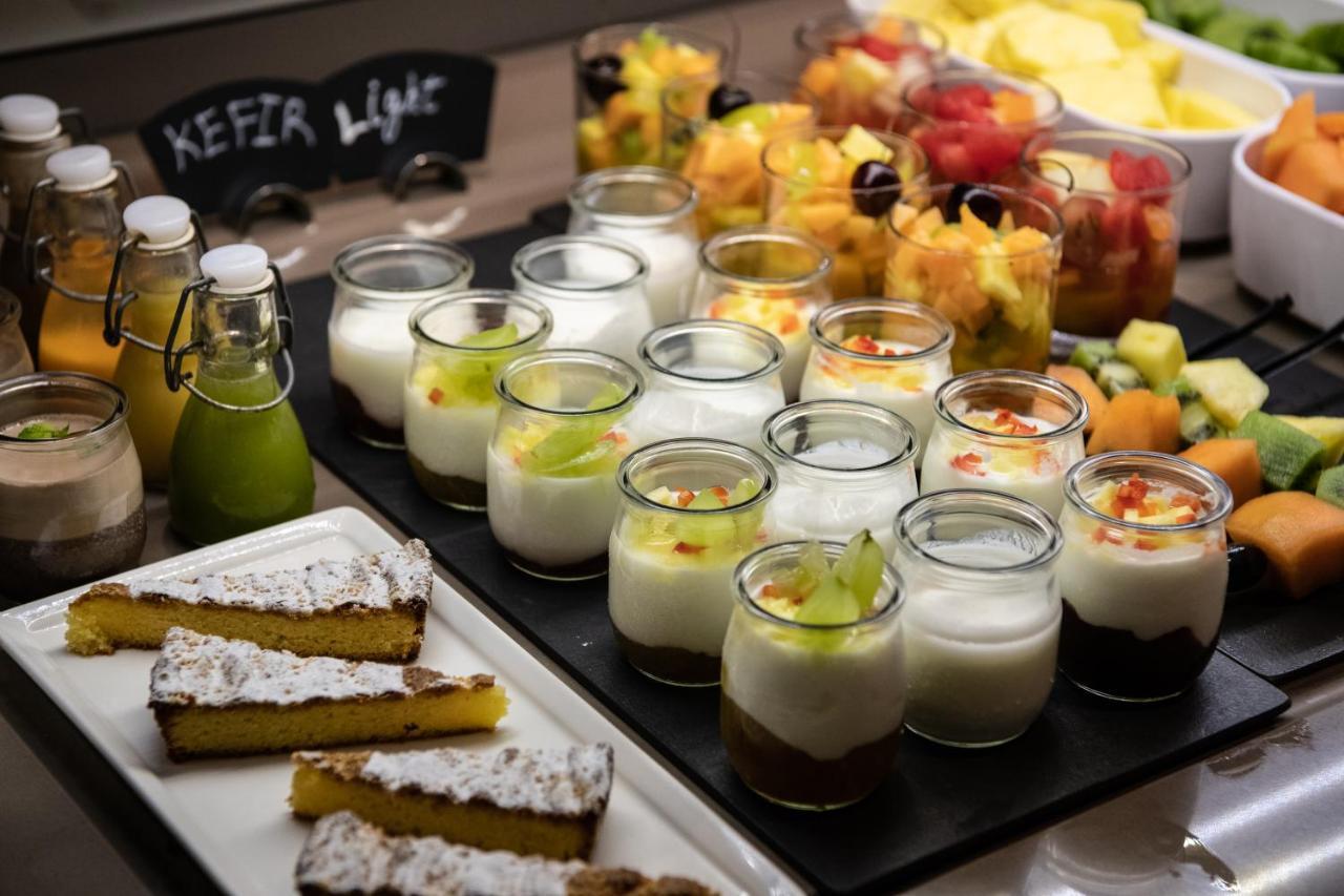 Catalonia Donosti Hotel Сан Себастиан Екстериор снимка