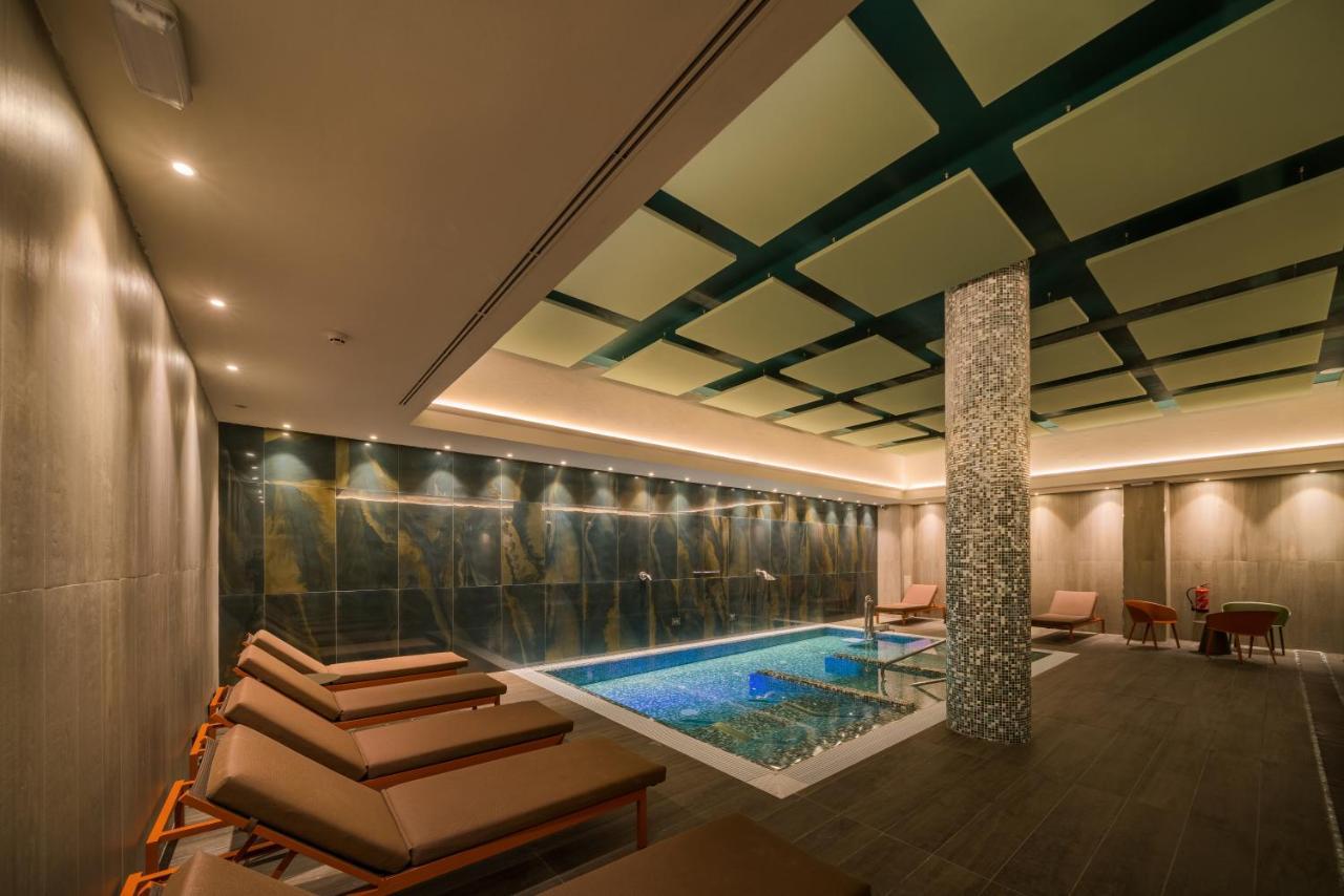 Catalonia Donosti Hotel Сан Себастиан Екстериор снимка