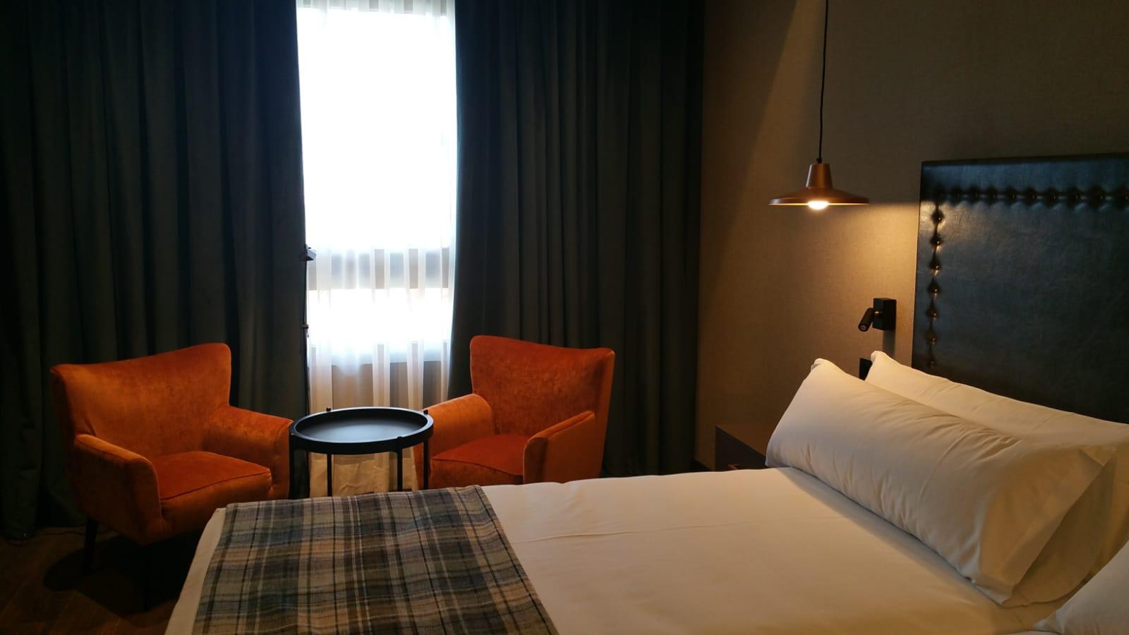 Catalonia Donosti Hotel Сан Себастиан Екстериор снимка