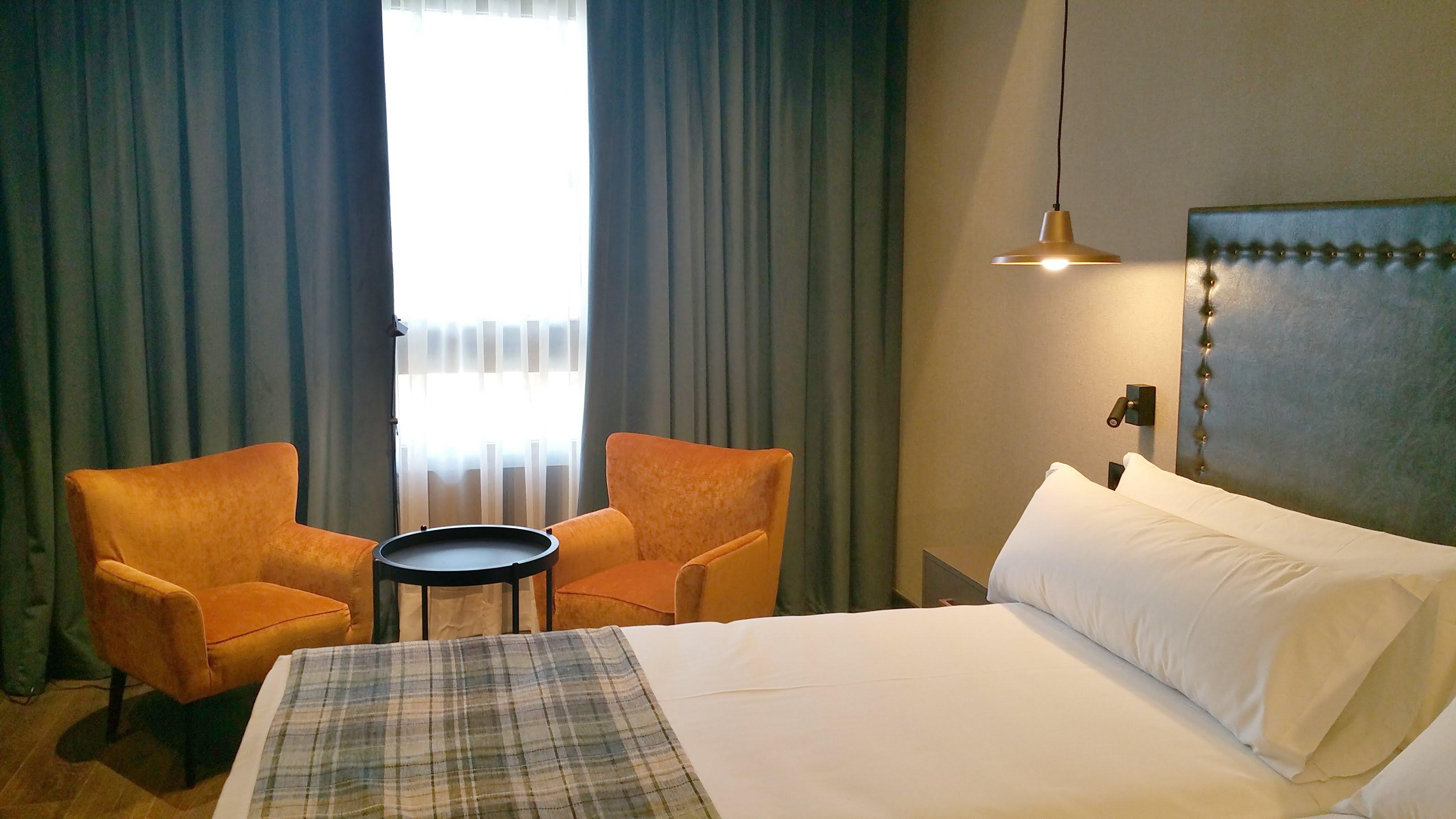Catalonia Donosti Hotel Сан Себастиан Екстериор снимка