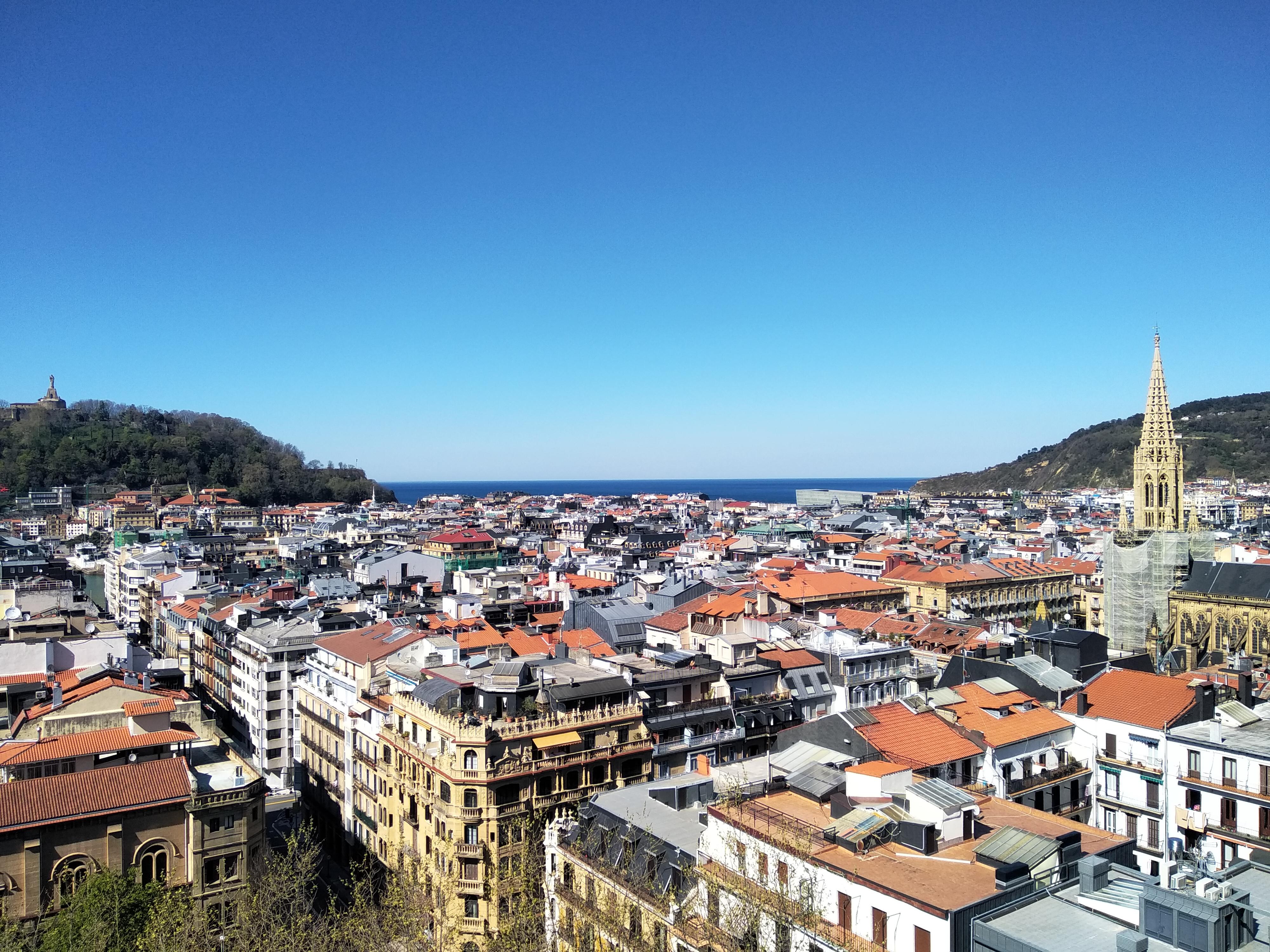 Catalonia Donosti Hotel Сан Себастиан Екстериор снимка