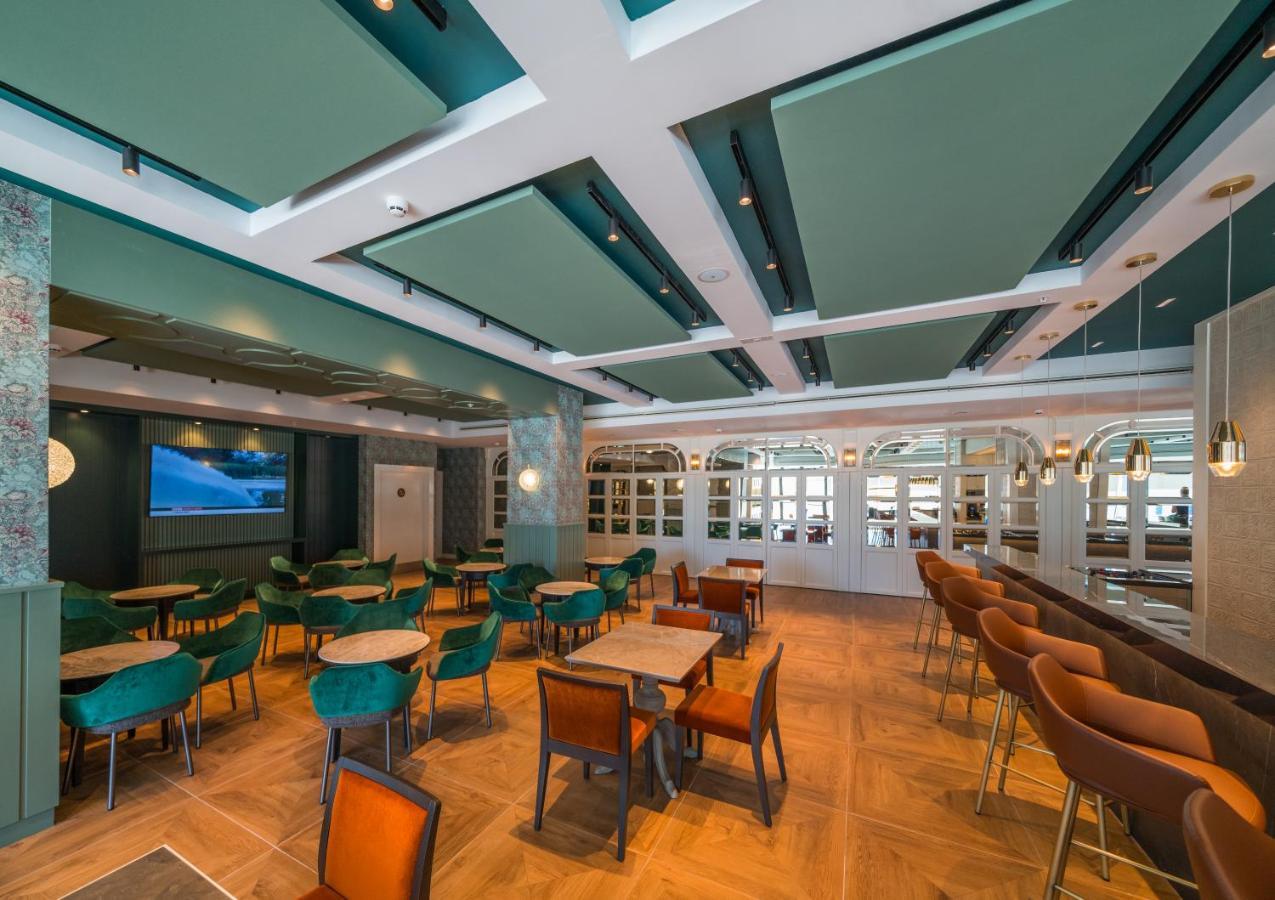 Catalonia Donosti Hotel Сан Себастиан Екстериор снимка